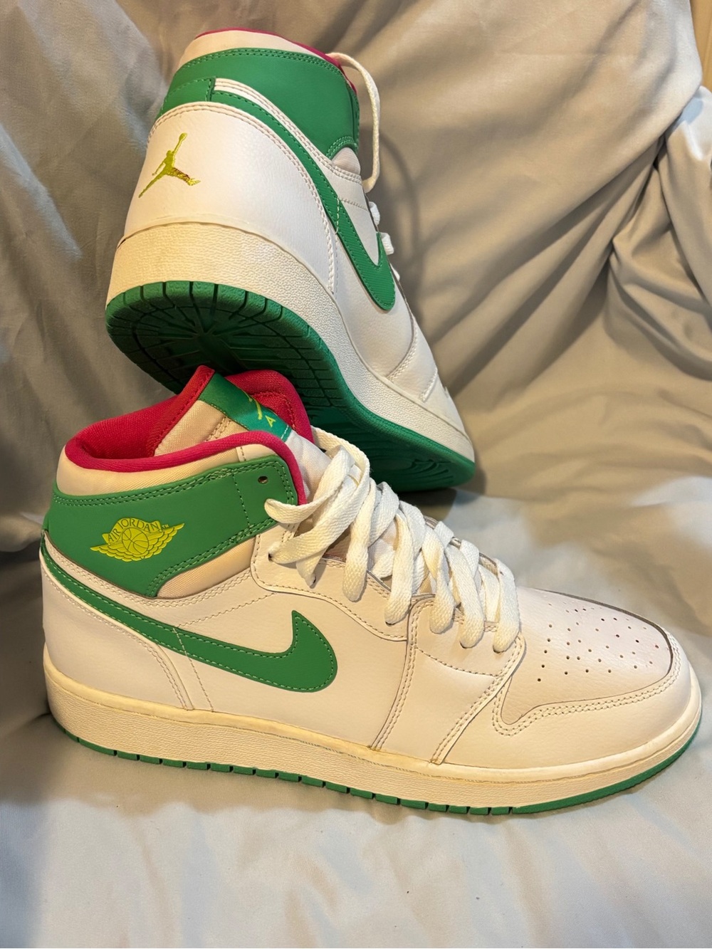 Jordan 1 Mid white green trainers. Size US 7.5
